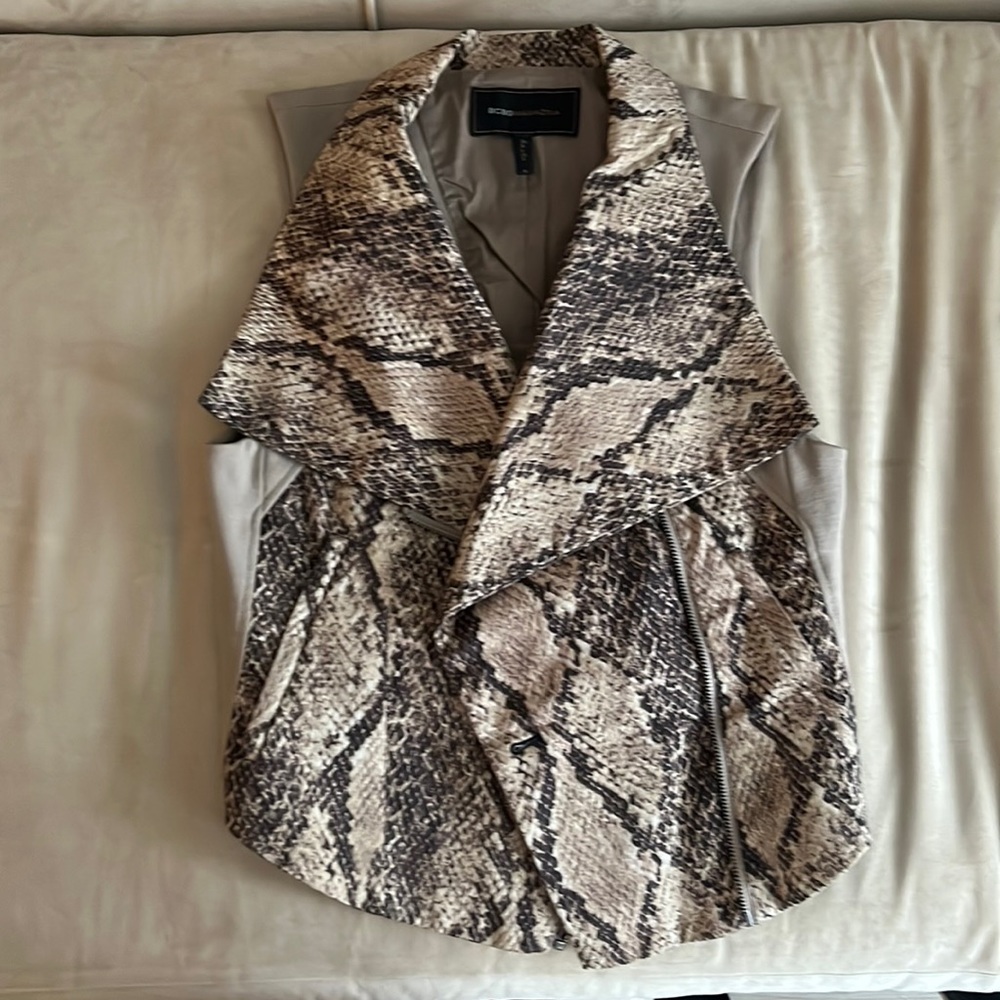 BCBG vest